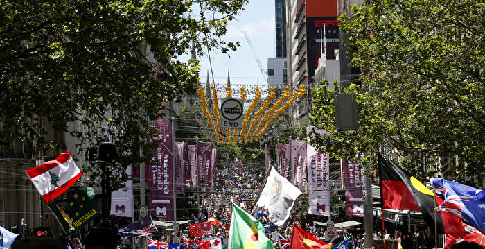 组图：反对防疫措施 墨尔本民众连三周抗议