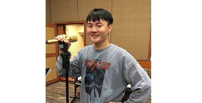 许富凯周末“攻蛋” 制晴天娃娃期许好天气