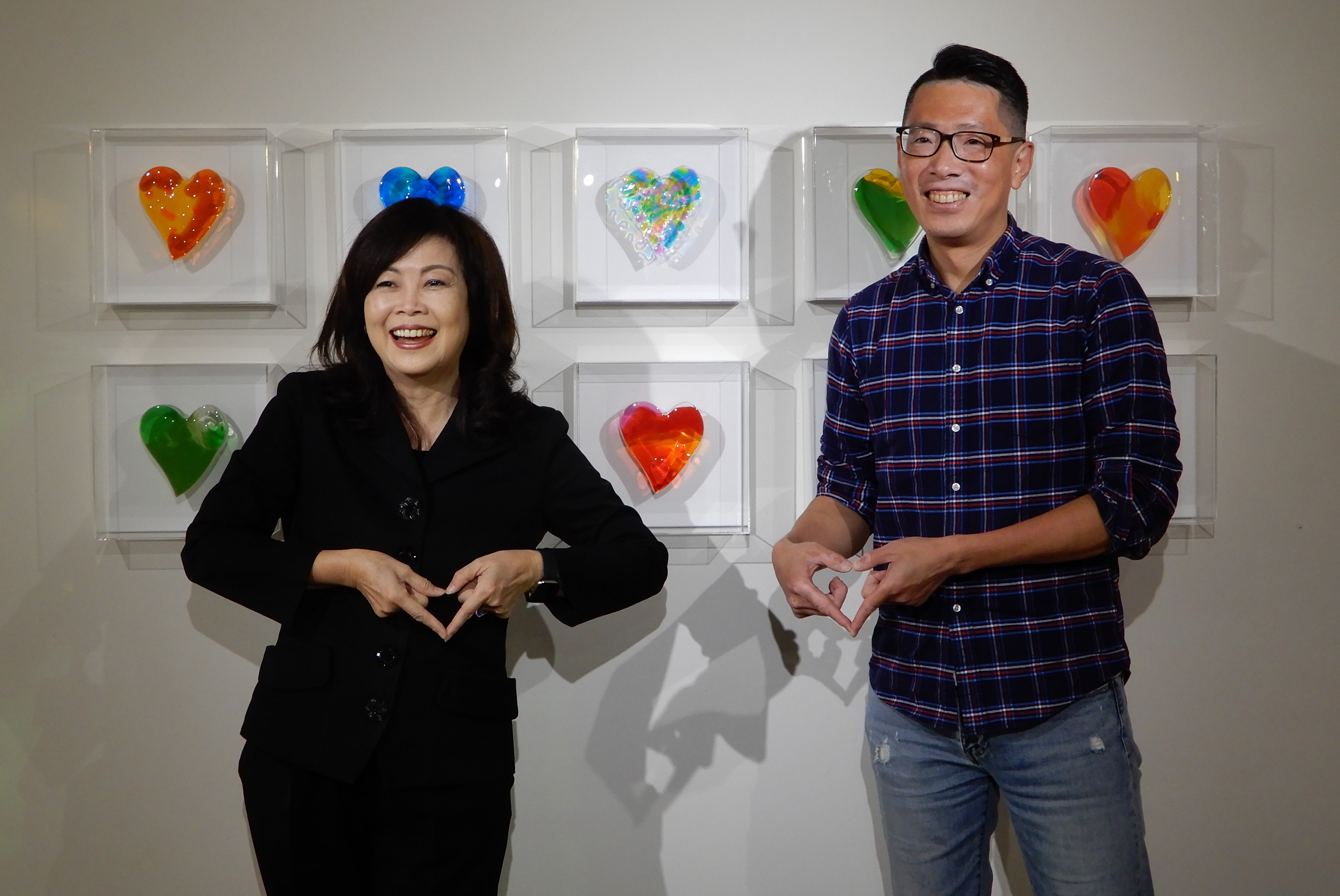 邂逅緩慢滲入視角的光臻品藝術31周年展| 臻品藝術中心| 藝術家| 展覽| 大紀元