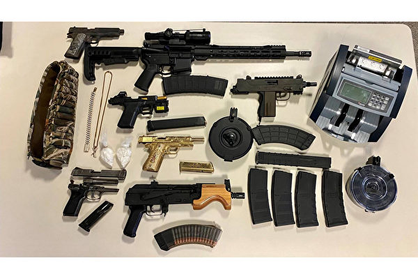 圣塔罗莎警方逮捕一嫌 缴获多把非法枪支