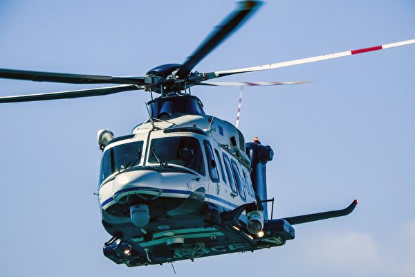 巴西男子用報廢汽車零件做直升機 能飛上天