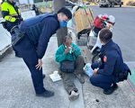 男子餓到摔車  楊梅暖警送便當救急