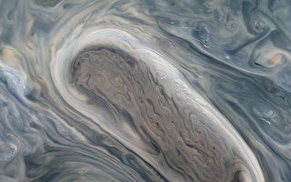朱诺号 “聆听”木卫三 揭示木星炫目新图像