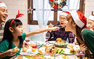 圣诞节 四成安省人计划参加家庭聚会
