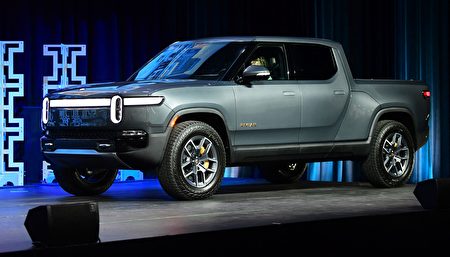 Rivian 為密歇根州首個(gè)由聯(lián)邦政府資助的 NEVI 電動(dòng)汽車快速充電器提供動(dòng)力