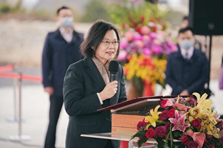 總統蔡英文表示，竹科X基地未來積極發展AI、5G、資通訊以及大數據產業，相信能成為帶動台灣高科技產業「軟實力」的重要產業聚落。