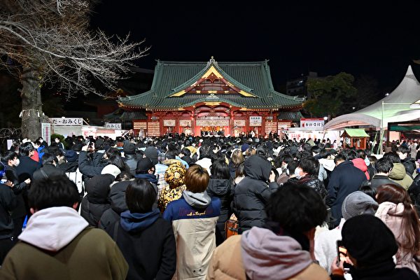 組圖：疫情下日本民眾慶祝2022新年