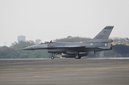 图为失联F-16V战机2022年1月5日执行训练。