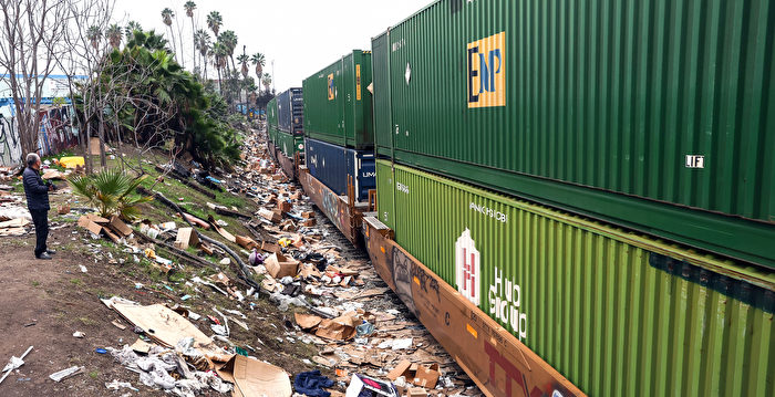 纽森查看铁路盗窃现场：如“第三世界国家”