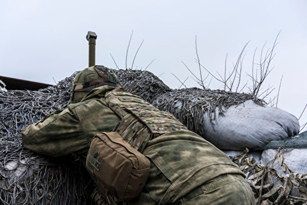 俄烏局勢緊張 美部分軍援物質抵烏克蘭