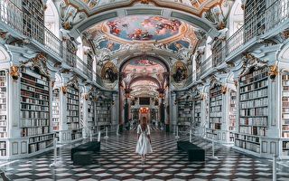 世界最大最美的修道院图书馆 宛如童话世界
