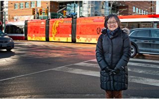 多伦多公车首现中国新年外观 移民设计师获赞