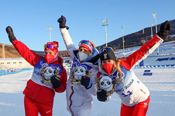 冬奧首金出爐 挪威女選手越野滑雪奪冠