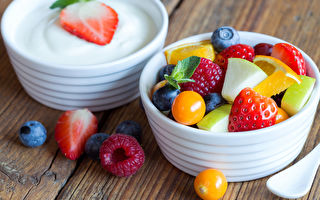 酸奶清肠瘦腹 配哪类水果更好？专家这么说
