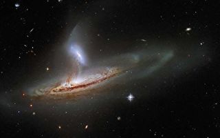 哈勃新照片展示兩星系立體互動過程