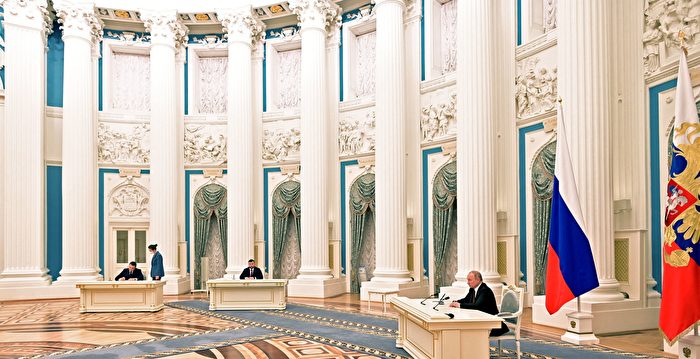 普京下令俄军进入乌克兰东部两分离地区