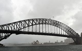 气象局发布强风暴雨预警 悉尼交通或陷入混乱