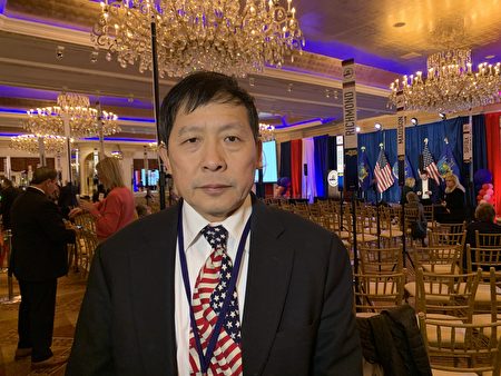 紐約州共和黨亞裔決策委員會成員Robert Jin表示,要團結亞裔選出正確的代言人。