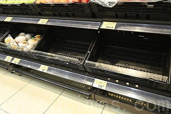 組圖：網傳香港將封城七日 超市湧現搶購潮