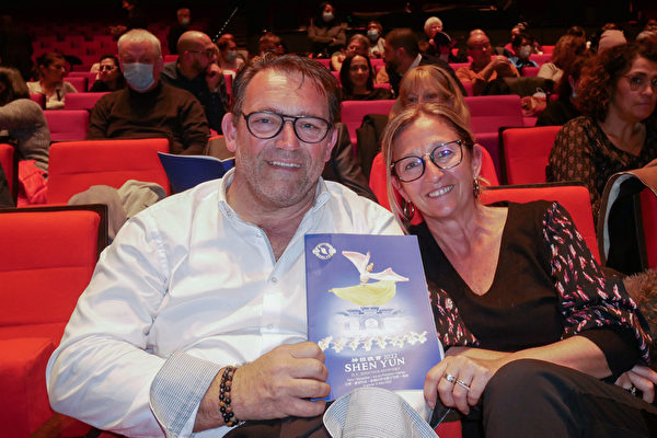 Shen Yun Paris is full of mainstream praise, profound connotation conveys peace