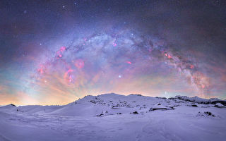 组图：冬季景观中的银河系照 如梦似幻
