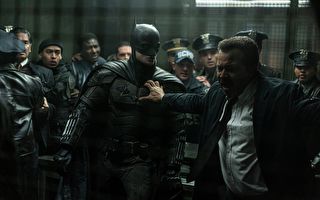 《蝙蝠侠》上映首周 创北美开片票房最佳纪录