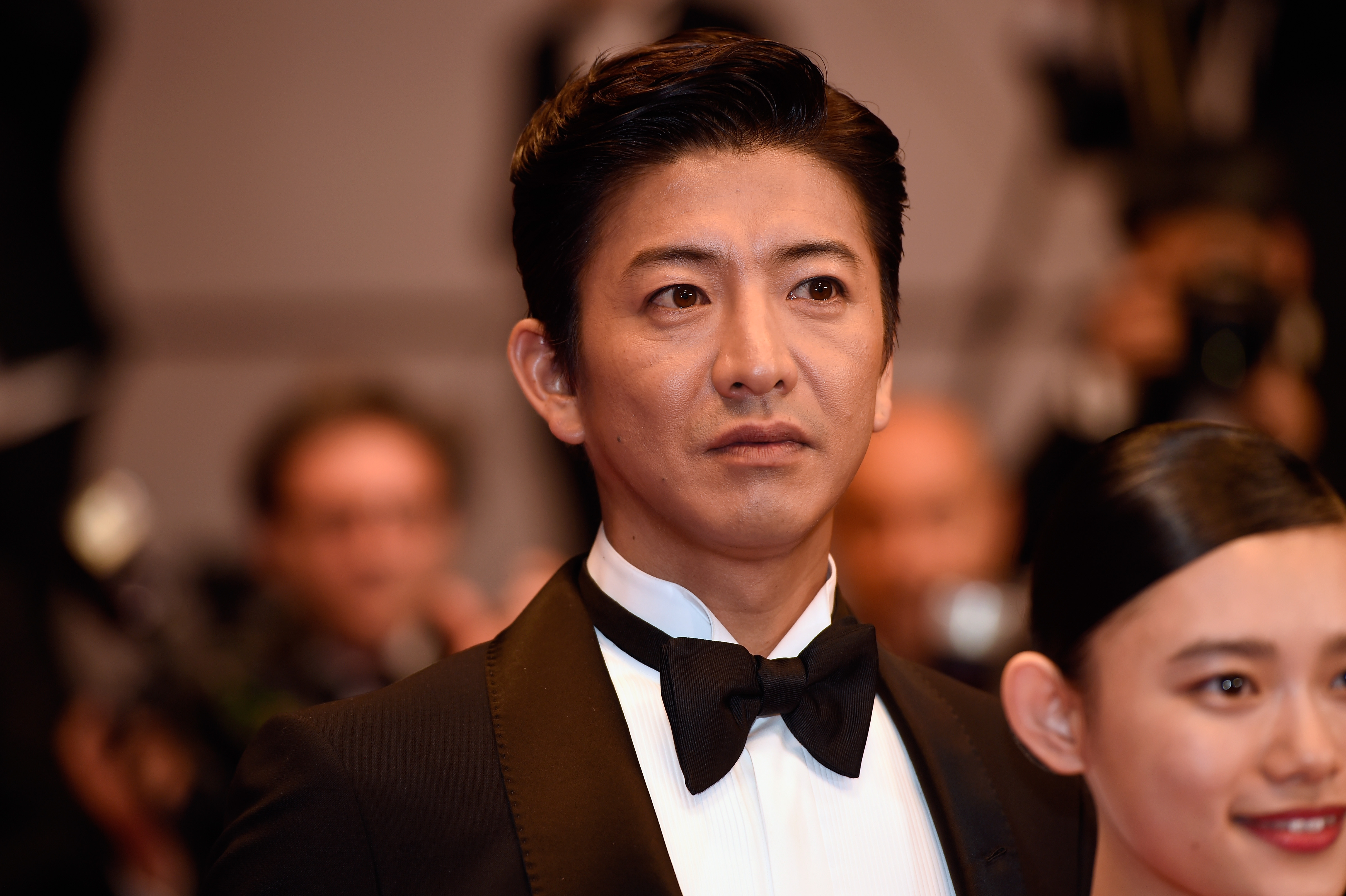 造访百元店狂扫一类商品日星木村拓哉获大赞| 居家用品| 顾家| 大纪元
