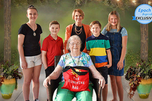 友誼不分年齡 4青少年與93歲老奶奶的故事