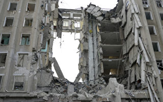 组图：尼古拉耶夫政府大楼遭俄军导弹摧毁