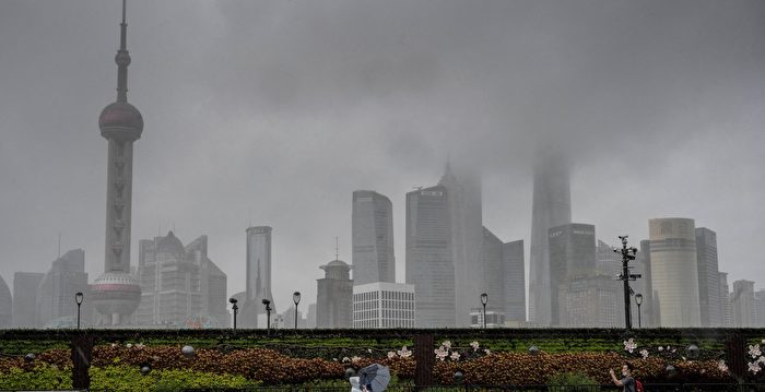 受台风影响上海轮渡线停航 浙江30万人转移