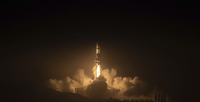 SpaceX成功为美军发射一颗情报卫星