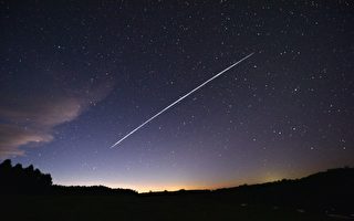 麻州上空「不明飛行物」是星鏈衛星