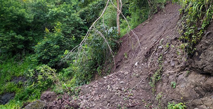 住家遭泥石流侵袭 菲男童躲冰箱20小时获救