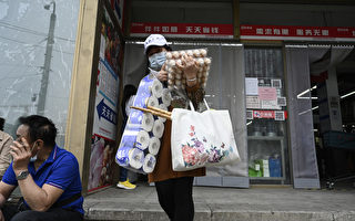 北京11區三輪核酸檢測 民眾囤糧囤藥