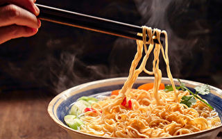 新型筷子让食物咸度提升50%