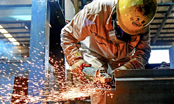 关税冲击 中国4月PMI萎缩 出口订单骤降