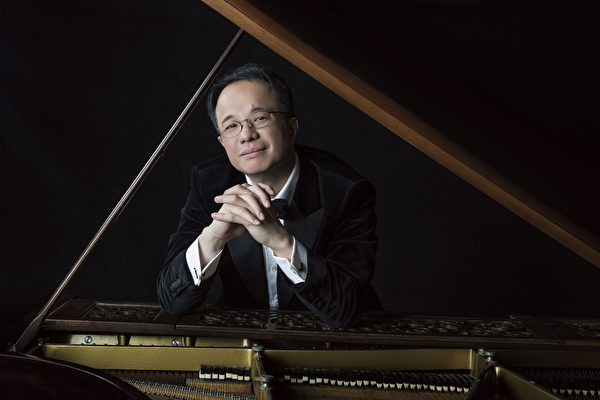 華人鋼琴家完美詮釋俄大師作品 引轟動