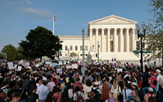 美最高法院周四举行闭门会议 讨论堕胎案
