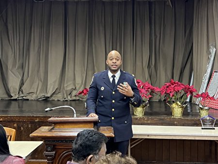 109分局非裔新局長霍爾（Louron Hall）5月11日與社區見面，他說109分局的犯罪率增長明顯，他的首要任務是降低犯罪率，以及要在提高民眾生活質量上有所作為。