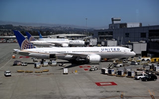 旧金山国际机场电脑故障 致航班延误或取消