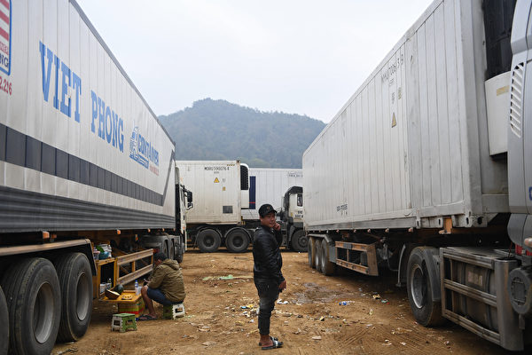 前4月中國跨境貨運工具減半 卡車少六成