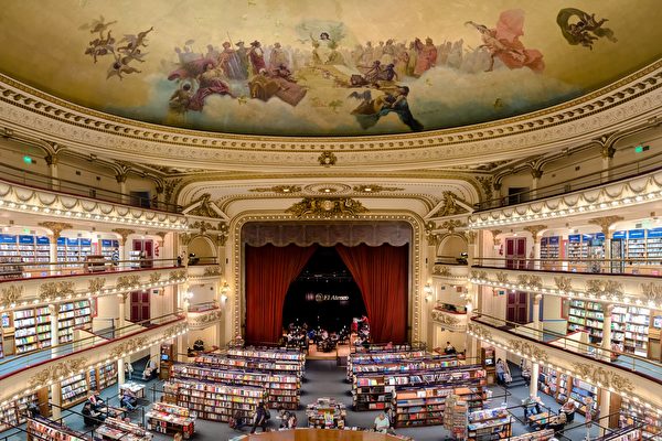 阿根廷百年剧院改建成世界最美的书店