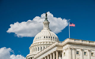 美新一届众院通过首项法案 削减国税局资金