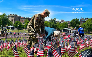 【视频】波士顿公园3.7万旗海 致敬阵亡将士