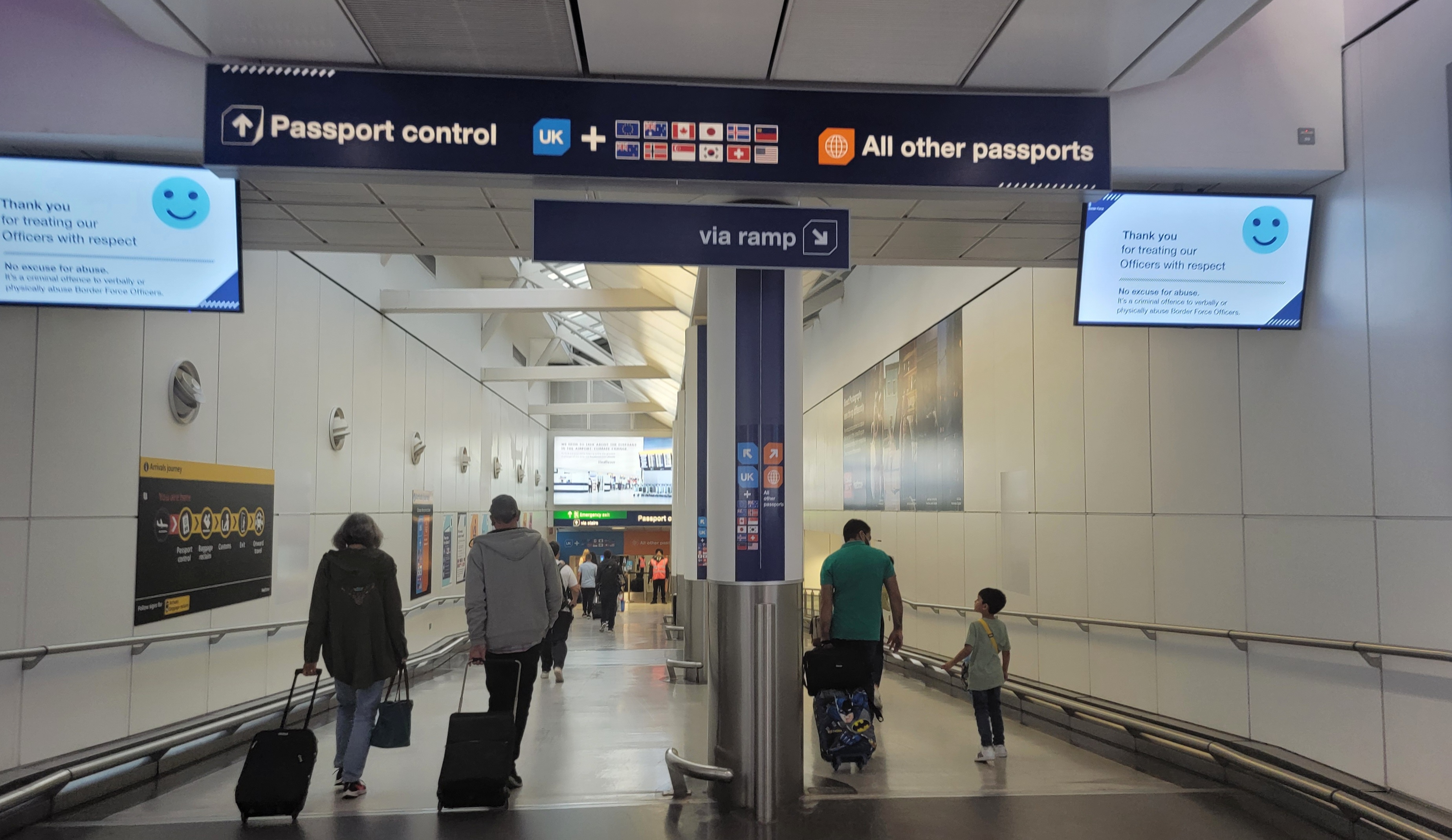 今年首季近2万港人申请BNO签证2宗政庇获批| 英国| 政治庇护| 大纪元