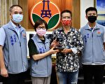 曾進發獲國際攝影賽露西獎 副縣長讚苗栗之光