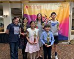 勒星顿中校 获美东中文学校年会5大奖