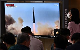美韩军演后 朝鲜发射8枚短程弹道导弹