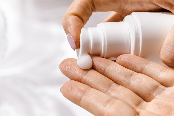 人們塗防曬乳經常忽略一個部位 易患皮膚癌