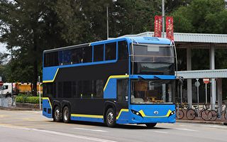 全港第一辆氢能巴士抵港 新巴城巴望2045年达零排放